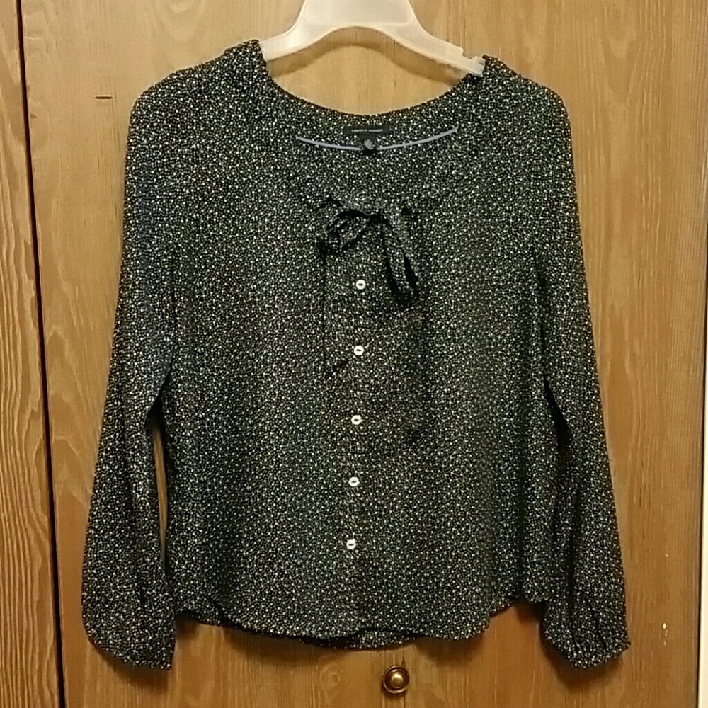 Tommy Hilfiger bow polkadot blouse